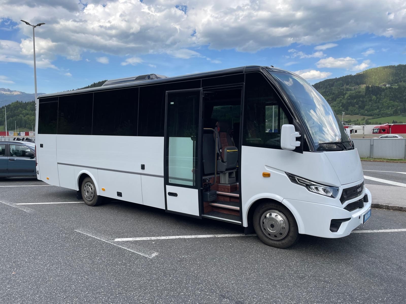 30er Bus